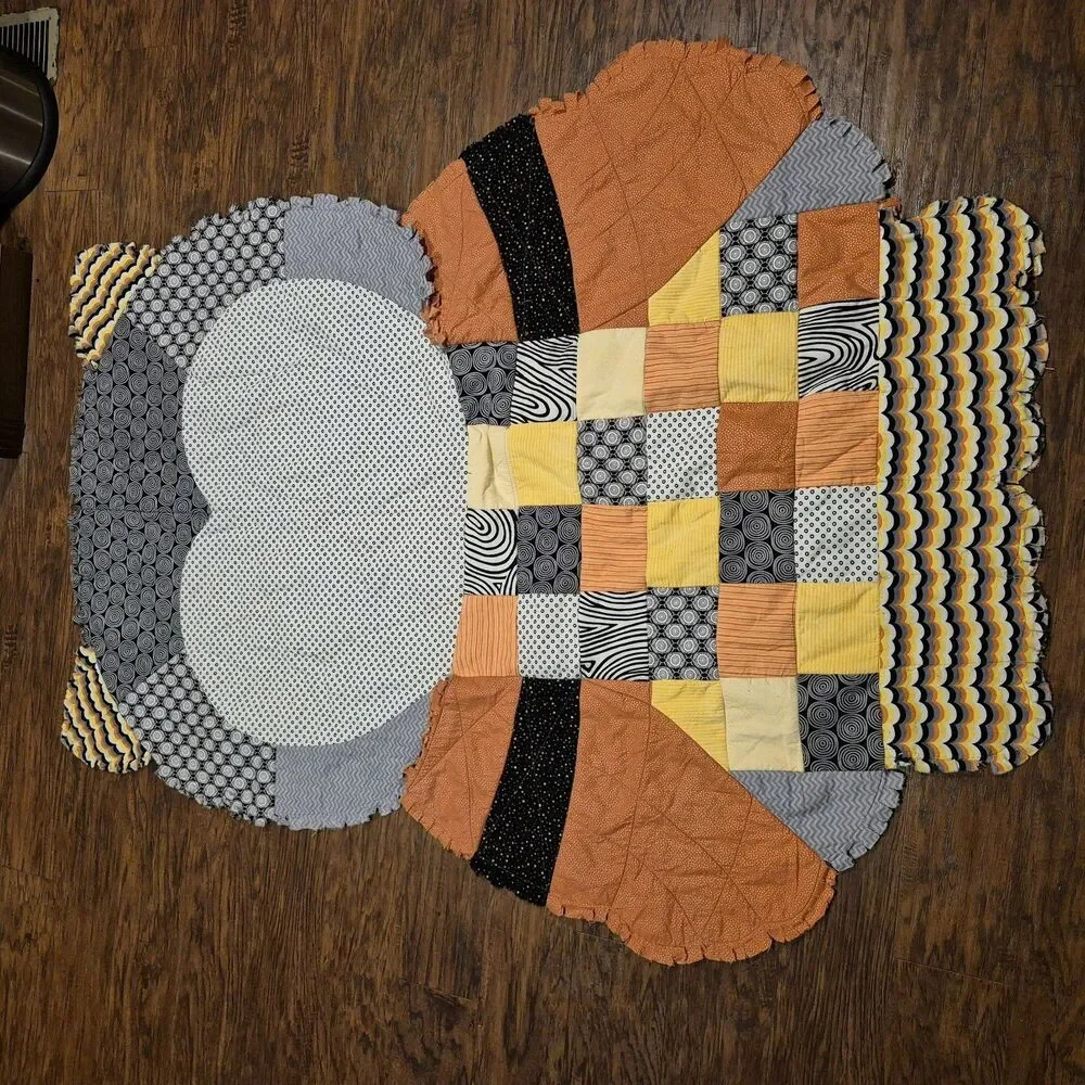 Handmade Owl Quilt Absolutely Fantastic 5 Foot X 4 Foot Orange Brown Kids Decor